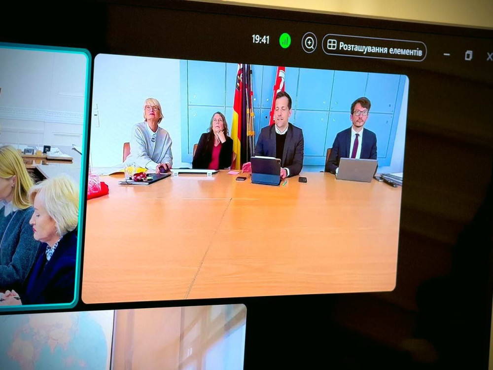 1551 image for slide