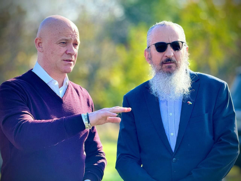 1605 image for slide