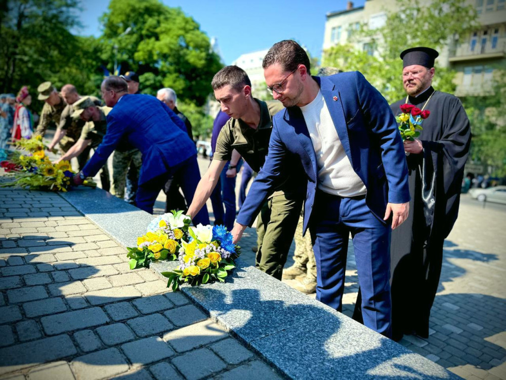 5500 image for slide