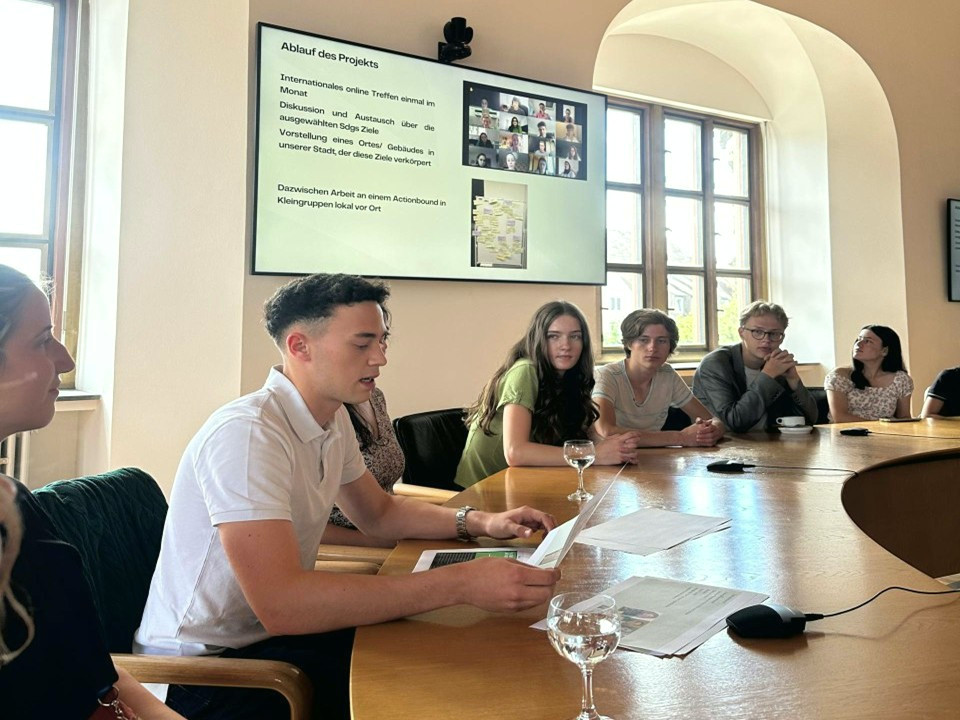 6051 image for slide