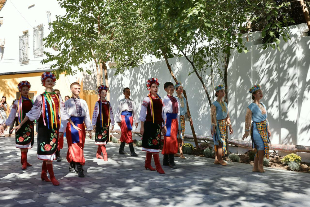 6525 image for slide