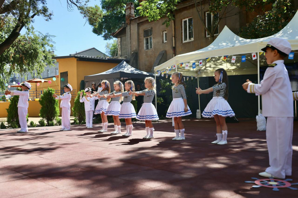 6531 image for slide